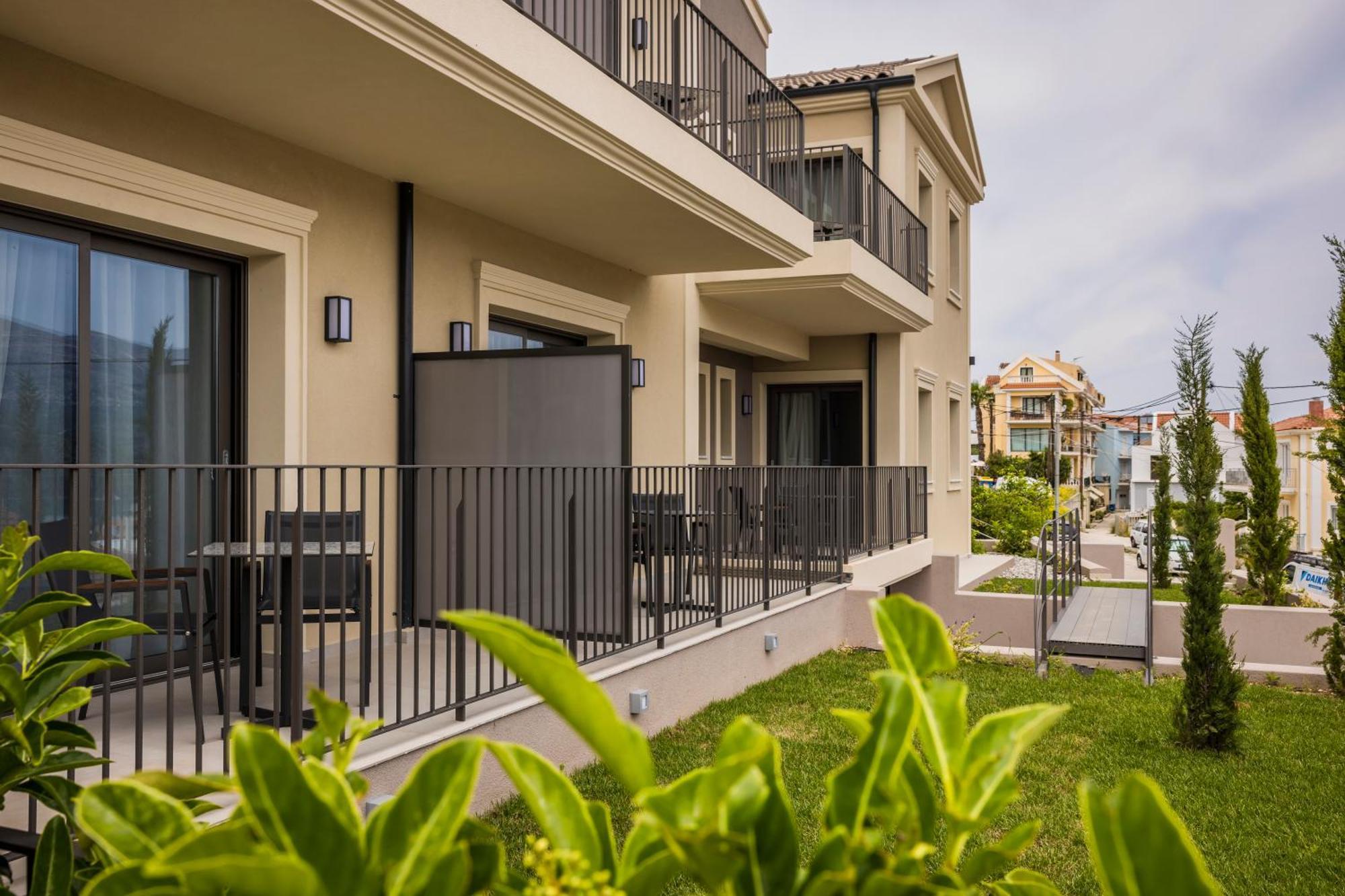 Anthemis Living Aparthotel Αργοστόλι Εξωτερικό φωτογραφία